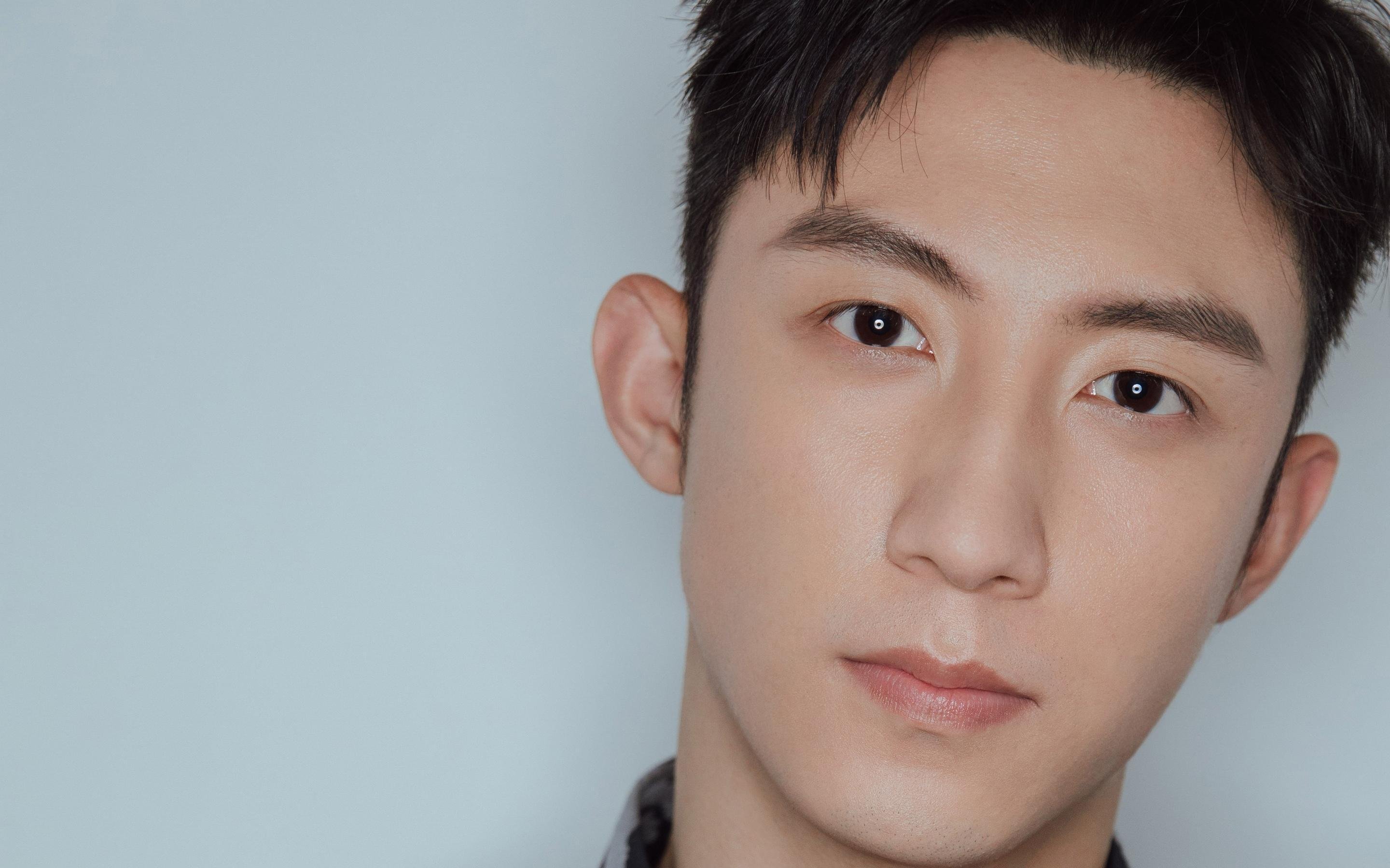 kaiyun体育app-拜仁快速传切与边路渗透形成战术合围，拜仁传奇边锋